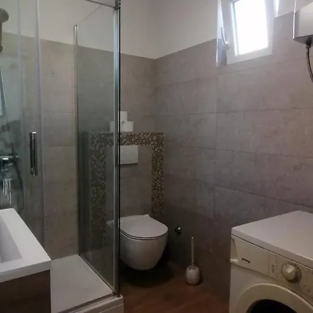 Nana Apartman Biograd Na Moru