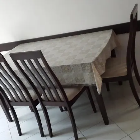 Apartman Nana *