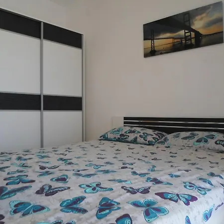 Nana Apartman Biograd Na Moru